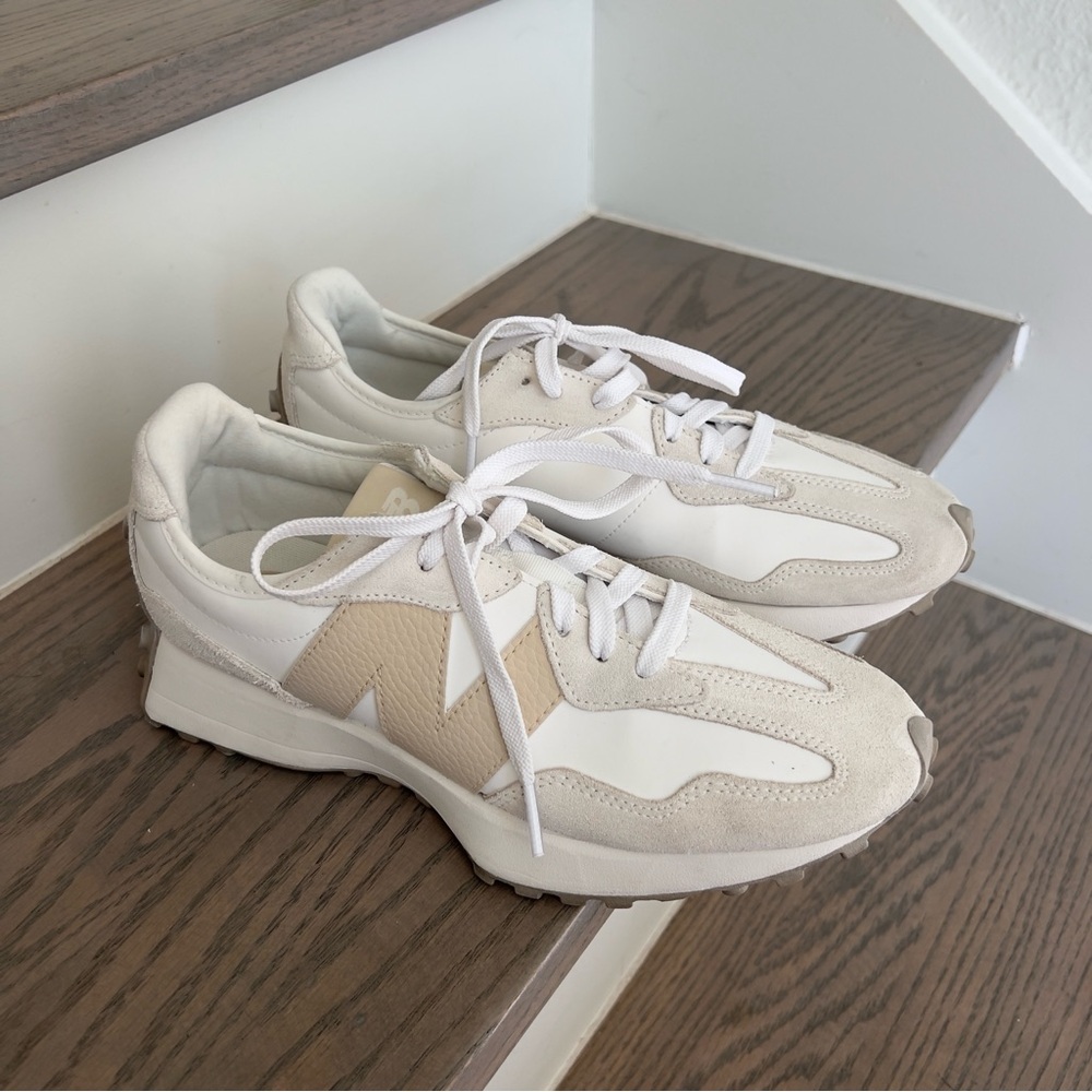 New Balance Women's White & Green 327 Sneakers in Tan & White - Picture 3 of 7